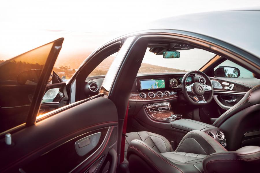 Интерьер Mercedes-AMG CLS53 4Matic+ (C257) 2019 года  (AU) (фото 22 из 40)